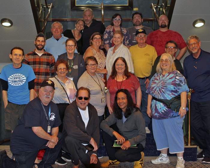 Cruise Trek family